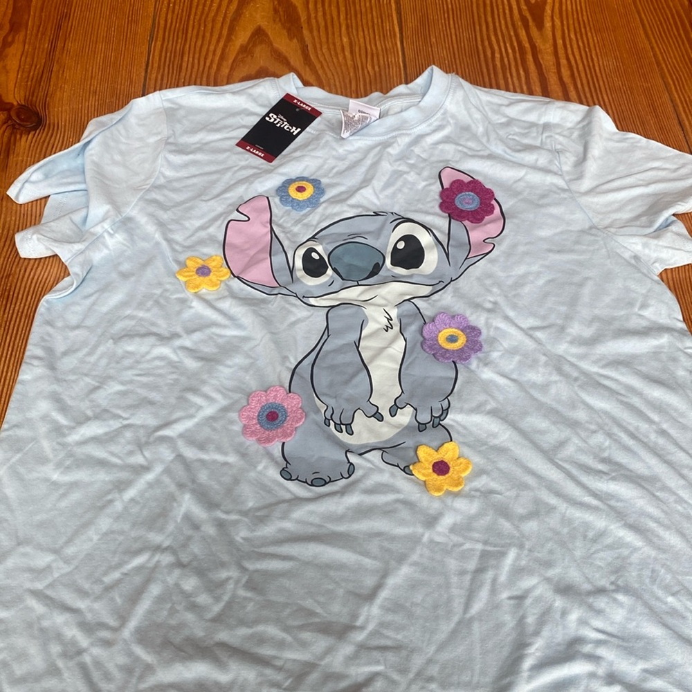 Disney Stitch XL T-Shirt